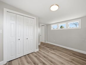 534 Hogg Memorial Dr, Whitman MA 02382