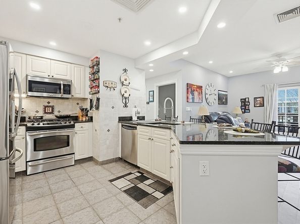 501 Commerce Dr 308, Braintree MA 02184
