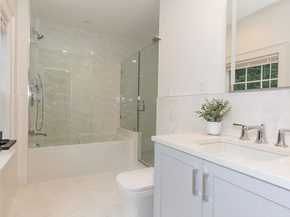 153 Bayside Rd, Quincy MA 02171