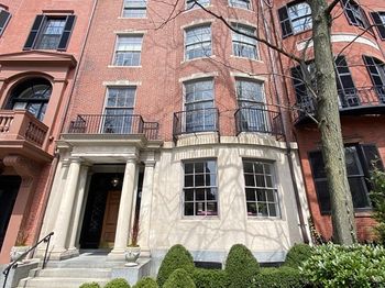 61 Mt Vernon St