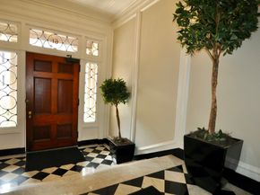 61 Mt Vernon St A, Boston MA 02108
