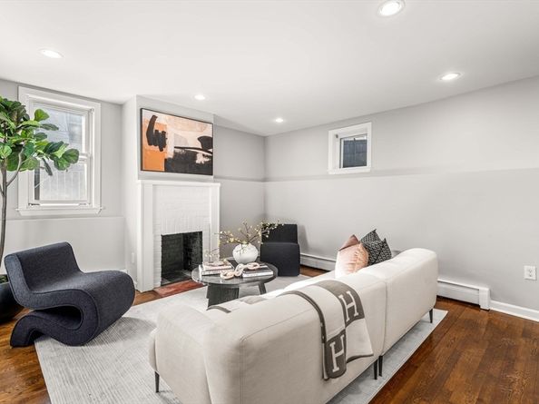 93 Bellingham Ave, Revere MA 02151