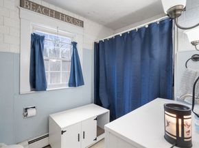 160 Shrewsbury St, Holden MA 01520