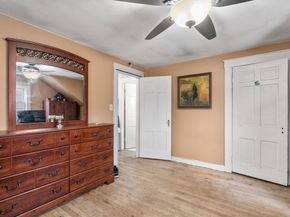 160 Shrewsbury St, Holden MA 01520