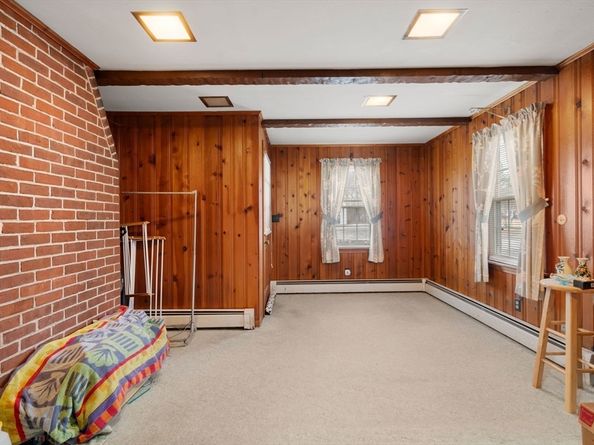 160 Shrewsbury St, Holden MA 01520