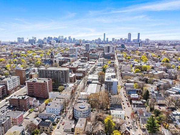 512-516 Green St 1D, Cambridge MA 02139