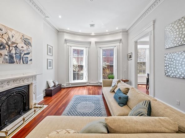 34 Hancock St 2B, Boston MA 02114
