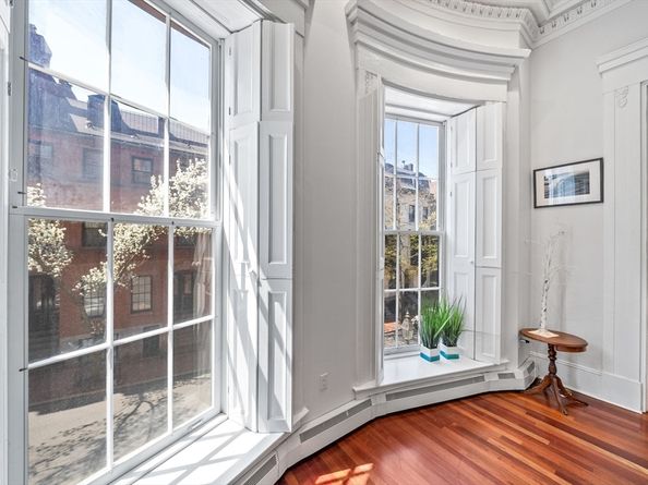 34 Hancock St 2B, Boston MA 02114