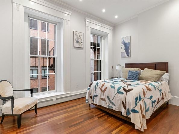 34 Hancock St 2B, Boston MA 02114