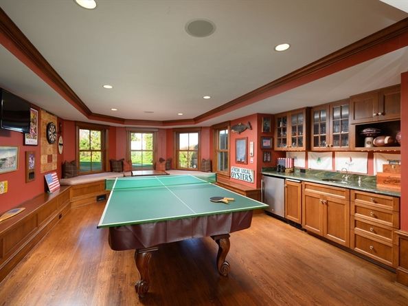 17 Paige Street, Hingham MA 02043