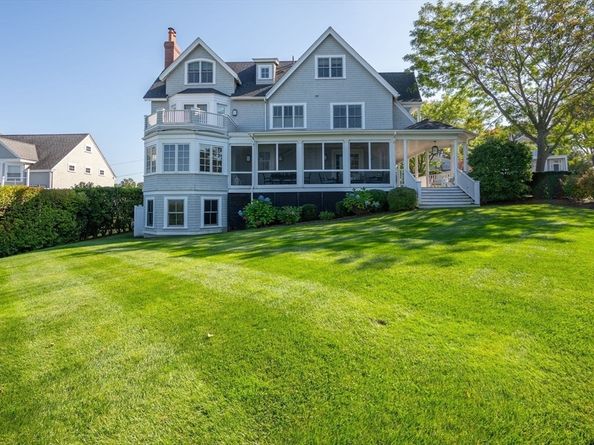 17 Paige Street, Hingham MA 02043