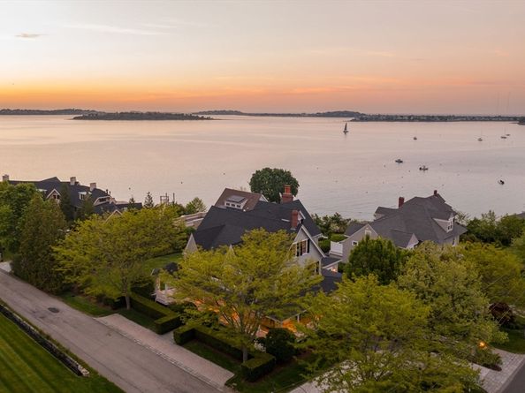 17 Paige Street, Hingham MA 02043
