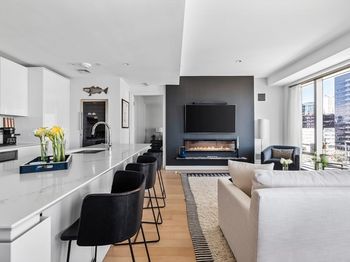 133 Seaport Blvd