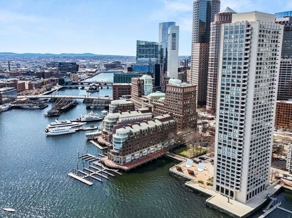 85 E India Row 11DEF, Boston MA 02110
