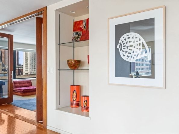 85 E India Row 11DEF, Boston MA 02110