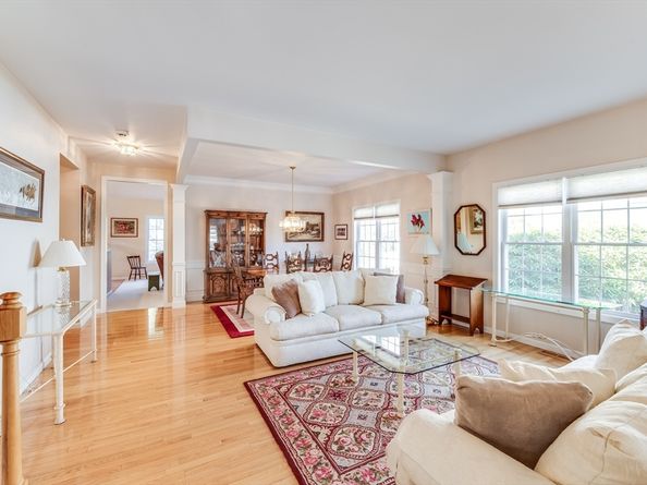 27 Cross Wind, Plymouth MA 02360