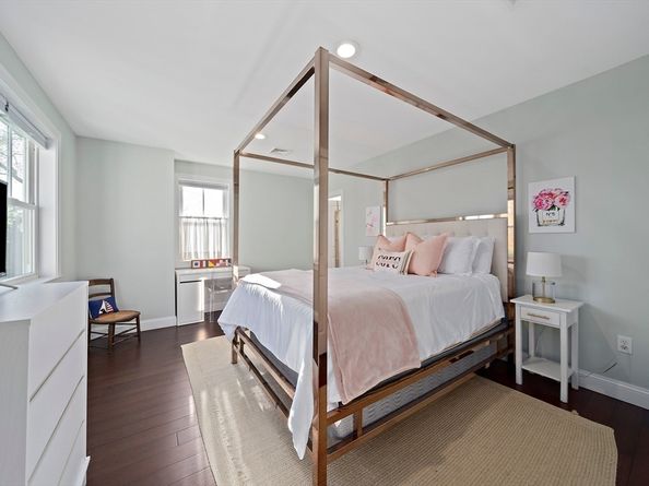 54 Chapel Street, Duxbury MA 02332