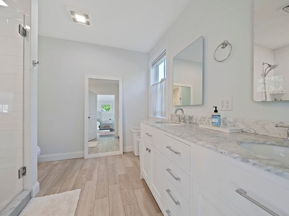 54 Chapel Street, Duxbury MA 02332