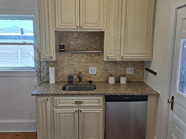 58 Oliver St 2, Somerville MA 02145