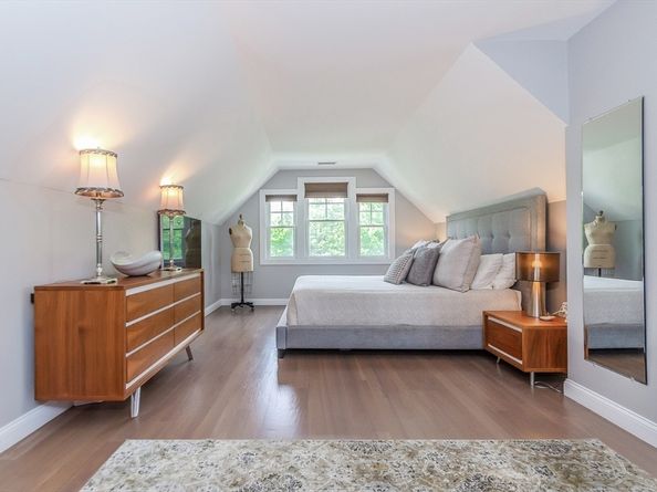 4 Beech Tree Ln, Mattapoisett MA 02739