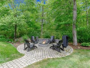 4 Beech Tree Ln, Mattapoisett MA 02739