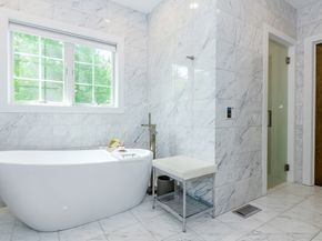 4 Beech Tree Ln, Mattapoisett MA 02739