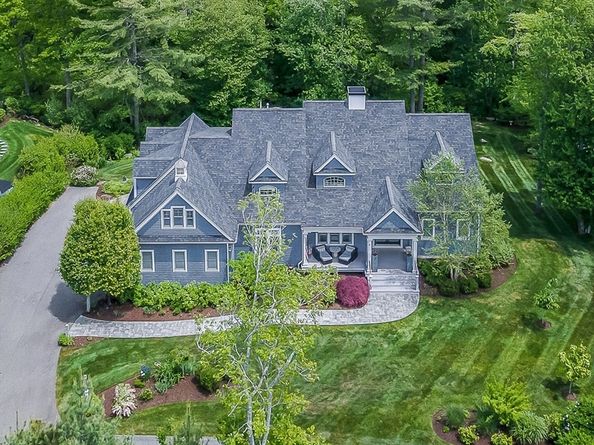4 Beech Tree Ln, Mattapoisett MA 02739