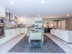 4 Beech Tree Ln, Mattapoisett MA 02739