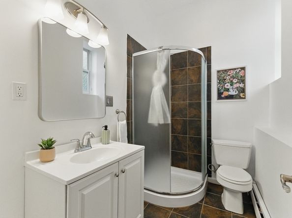 69 Harvey St 1, Cambridge MA 02140
