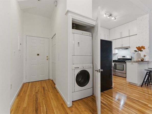 69 Harvey St 1, Cambridge MA 02140