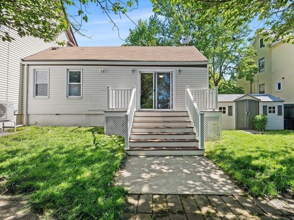 44 Mill St, Revere MA 02151
