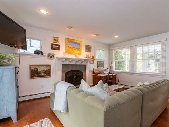 6 Willow Street, Wellesley MA 02481