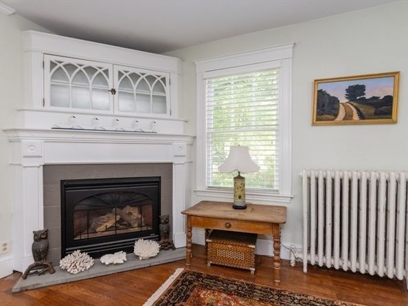 6 Willow Street, Wellesley MA 02481