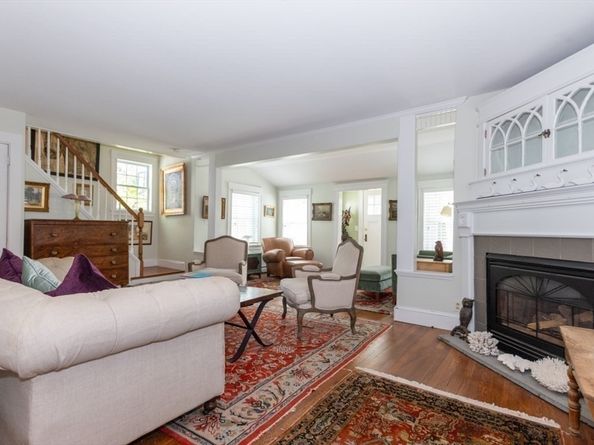 6 Willow Street, Wellesley MA 02481