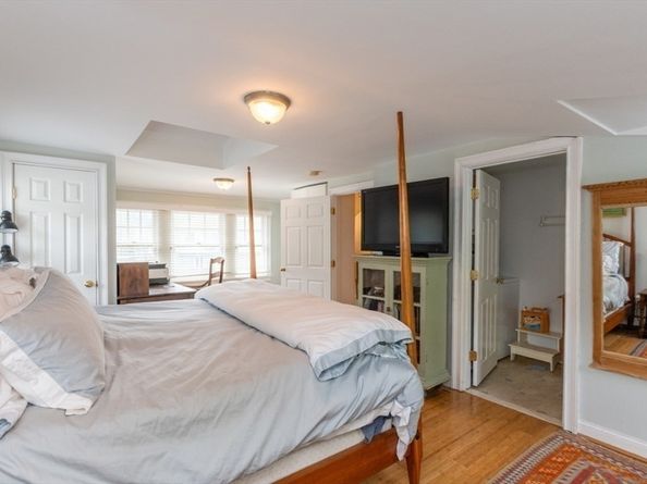 6 Willow Street, Wellesley MA 02481