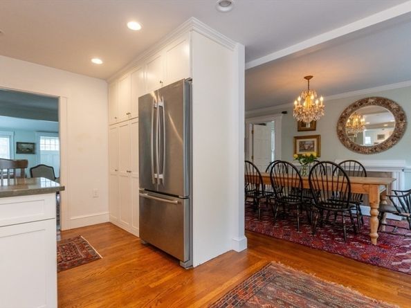 6 Willow Street, Wellesley MA 02481