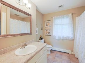 34 Highland Cir, Halifax MA 02338
