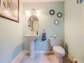 34 Highland Cir, Halifax MA 02338