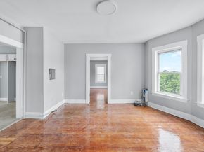 14-18 Florence St, Leominster MA 01453