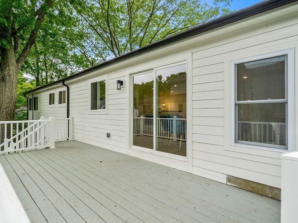 26 Parsons Dr, Swampscott MA 01907