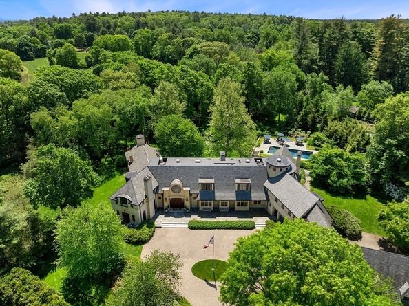 15 Claridge Drive, Weston MA 02493