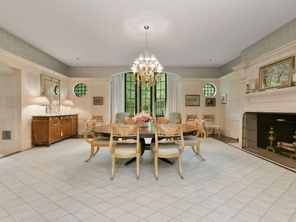 15 Claridge Drive, Weston MA 02493