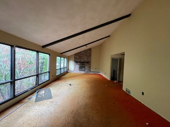 65 Beacon St, Melrose MA 02176