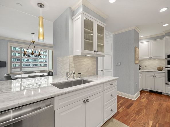 1 Huntington Avenue 1101, Boston MA 02116