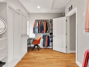 51 Robey St 51, Boston MA 02119