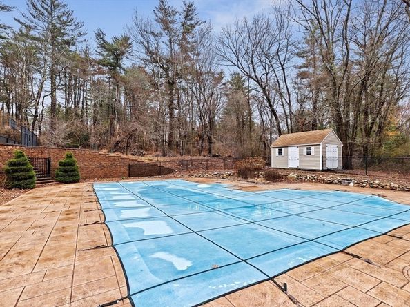 133 Brigantine Cir, Norwell MA 02061