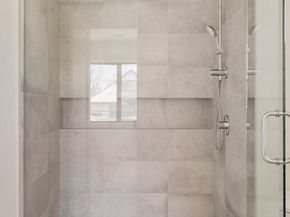 27 Cross St A, Newton MA 02465