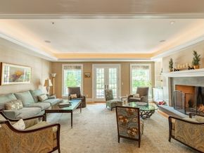 19 High Ridge Dr, Mattapoisett MA 02739