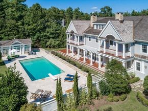 19 High Ridge Dr, Mattapoisett MA 02739