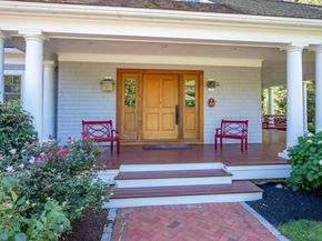 19 High Ridge Dr, Mattapoisett MA 02739
